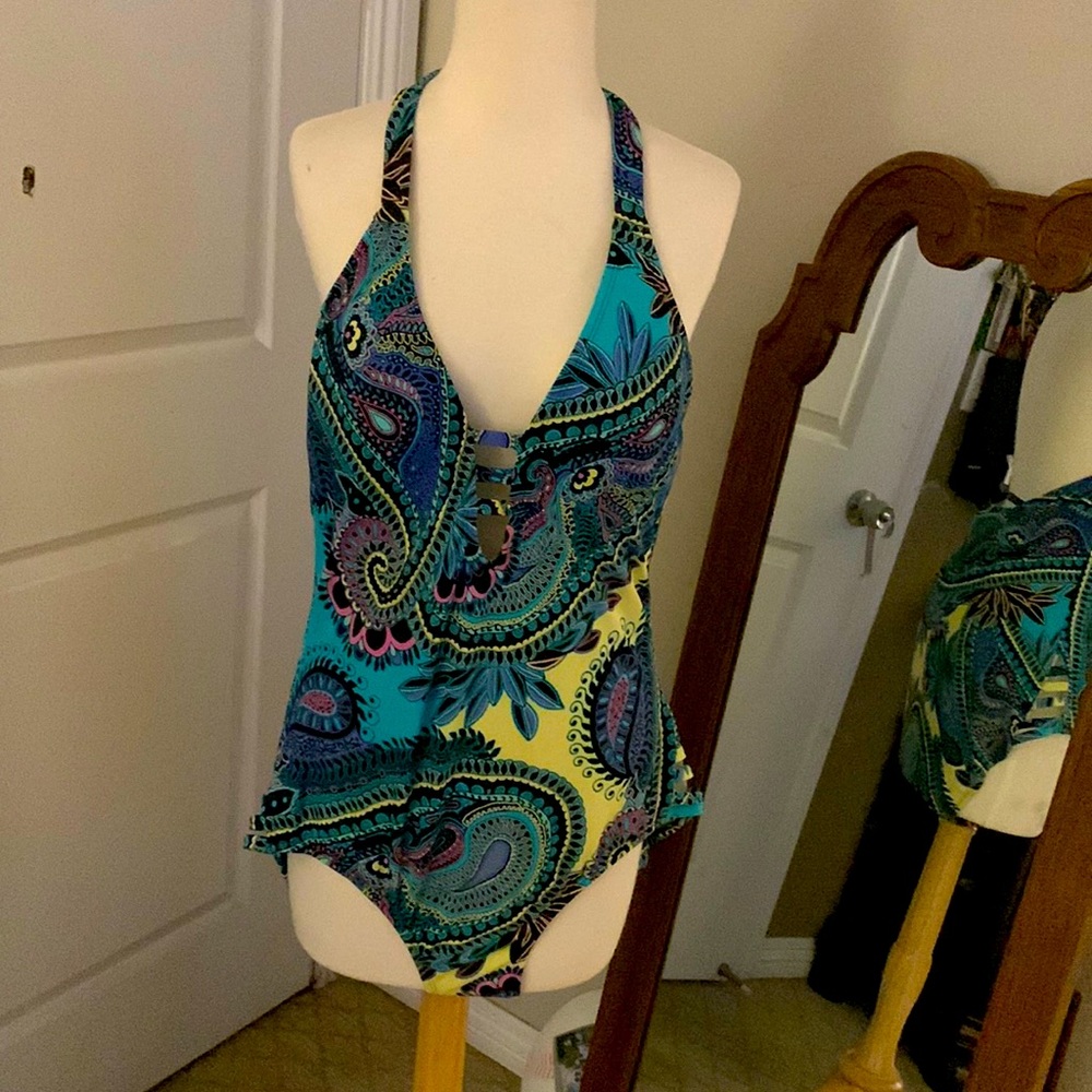 Jantzen bathing suit 🩱size L